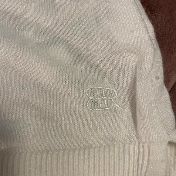 Banana Republic Cream Cardigan Sweater - Picture 3 of 3